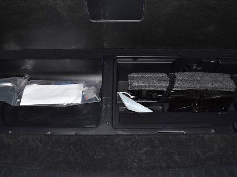 Used 2024 Ford Expedition Limited image 36