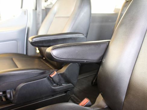 Used 2020 Ford Transit 350 XL RWD image 34