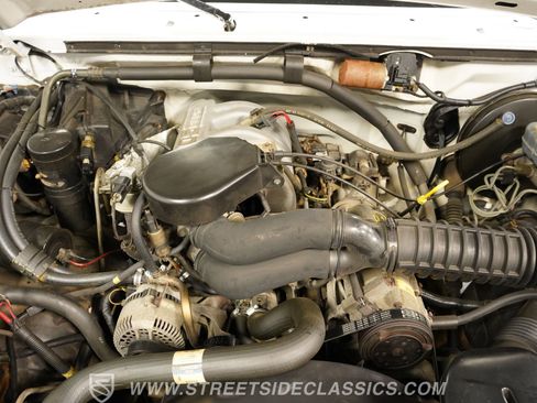 Used 1994 Ford F150 XLT image 34