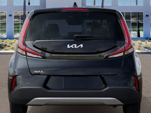New 2025 Kia Soul LX image 13