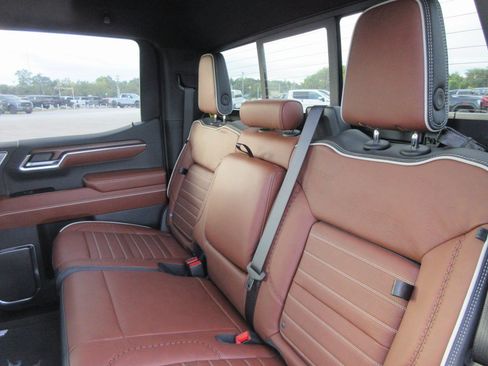 New 2026 GMC Sierra 1500 Denali Ultimate image 17