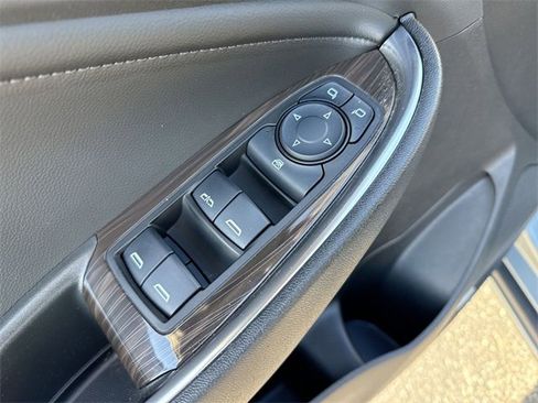 Used 2025 Chevrolet Malibu LT w/ LPO, Floor Liner Package image 13