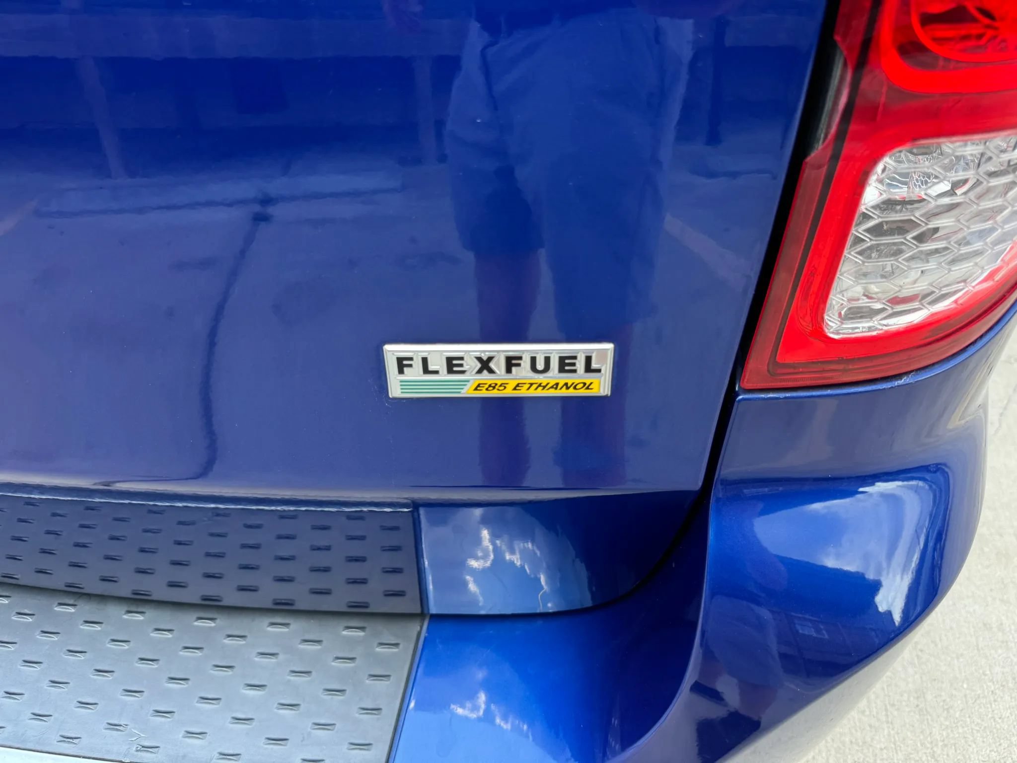 Used 2019 Dodge Grand Caravan SE w/ UConnect Hands-Free Group FWD image 9