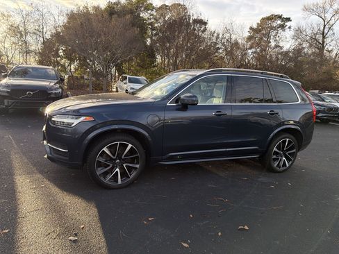 Used 2019 Volvo XC90 T8 Momentum w/ Advanced Package image 7