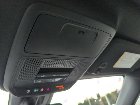 New 2026 GMC Terrain AT4 w/ LPO, Black Badging Package image 22