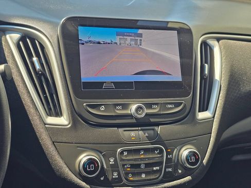 Used 2024 Chevrolet Malibu LT FWD image 20