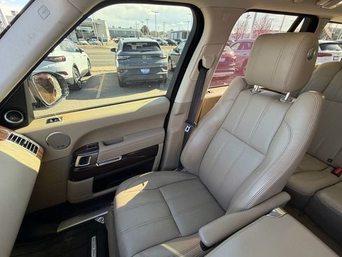 Used 2017 Land Rover Range Rover Supercharged image 21