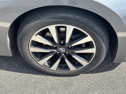 Used 2018 Nissan Altima 2.5 SV image 7