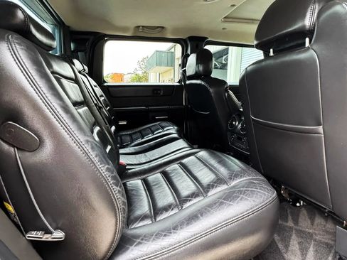 Used 2005 HUMMER H2 SUT w/ Preferred Equipment Group AWD/4WD image 21