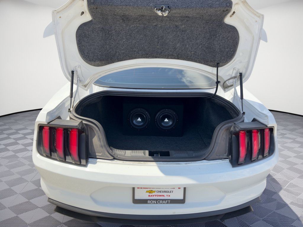 Used 2020 Ford Mustang GT Premium RWD image 28