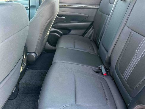 Used 2023 Hyundai Tucson SEL FWD image 16