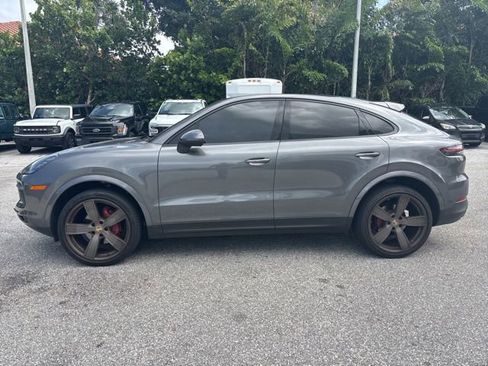 Used 2020 Porsche Cayenne AWD/4WD image 4