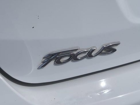 Used 2018 Ford Focus SE image 6