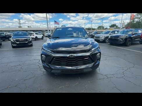 Certified 2023 Chevrolet Blazer RS AWD/4WD image 3