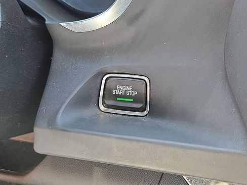Used 2023 Chevrolet Camaro LT RWD image 29