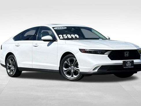 Used 2023 Honda Accord EX image 2
