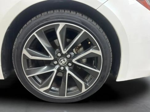 Used 2019 Toyota Corolla XSE w/ Carpet Mat Package FWD image 28