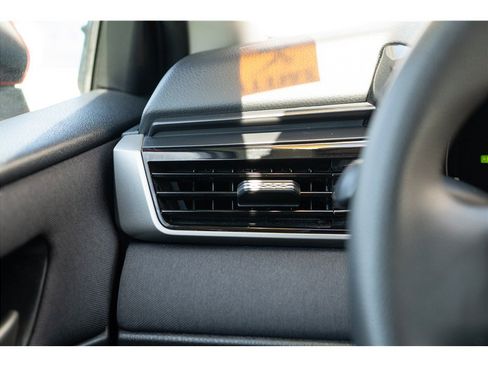 Used 2025 Toyota Camry LE FWD image 9