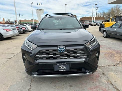 Used 2020 Toyota RAV4 XSE image 2