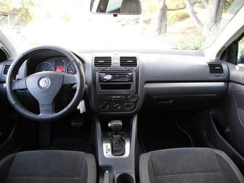 Used 2008 Volkswagen Jetta S FWD image 21