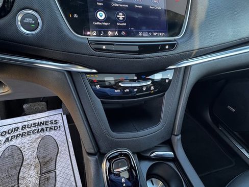 Used 2025 Cadillac XT5 Premium Luxury image 19
