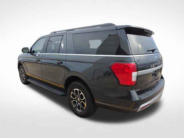 Used 2024 Ford Expedition Max XLT RWD image 6