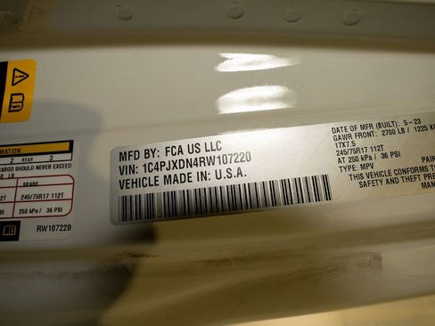 Used 2024 Jeep Wrangler Sport S image 20