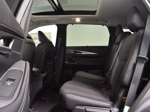 New 2026 INFINITI QX60 Luxe w/ Cargo Package image 28