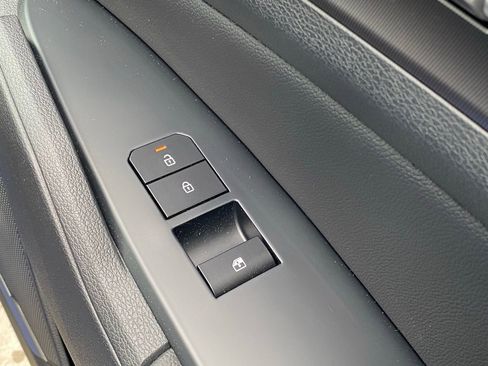 New 2026 Kia Sportage EX image 26