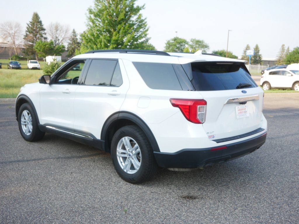 Used 2020 Ford Explorer XLT AWD/4WD image 7