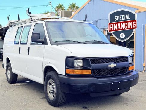 Used 2013 Chevrolet Express 2500 image 1