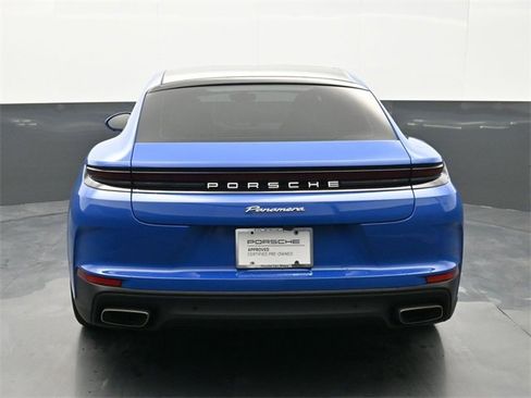 Used 2024 Porsche Panamera 4 image 22