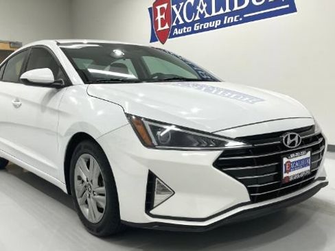 Used 2020 Hyundai Elantra SEL w/ Cargo Package (C1) FWD image 4