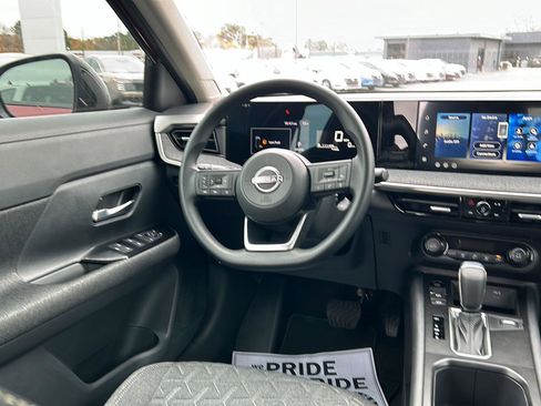 New 2026 Nissan Kicks SV w/ Charging Package image 14