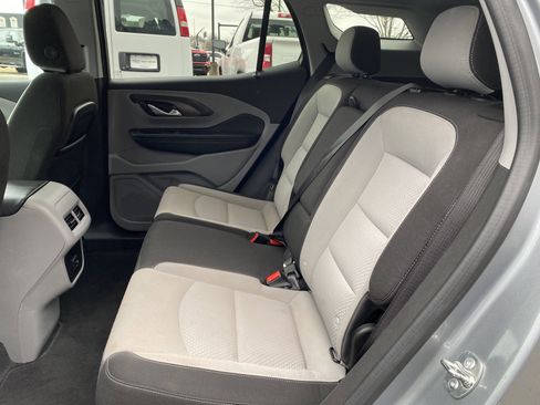 Used 2024 GMC Terrain SLE image 35