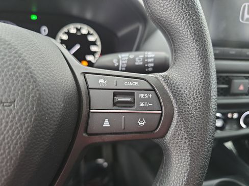 Certified 2024 Honda HR-V LX image 17