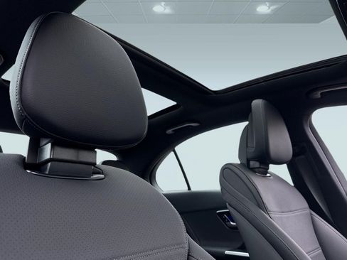 New 2026 Mercedes-Benz C 300 Sedan image 22
