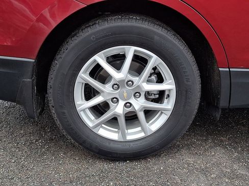 Used 2023 Chevrolet Equinox LT w/ LPO, Floor Liner Package image 34