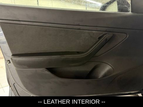 Used 2018 Tesla Model 3 Long Range AWD/4WD image 5