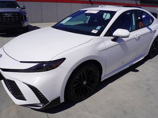 Certified 2025 Toyota Camry SE video 4