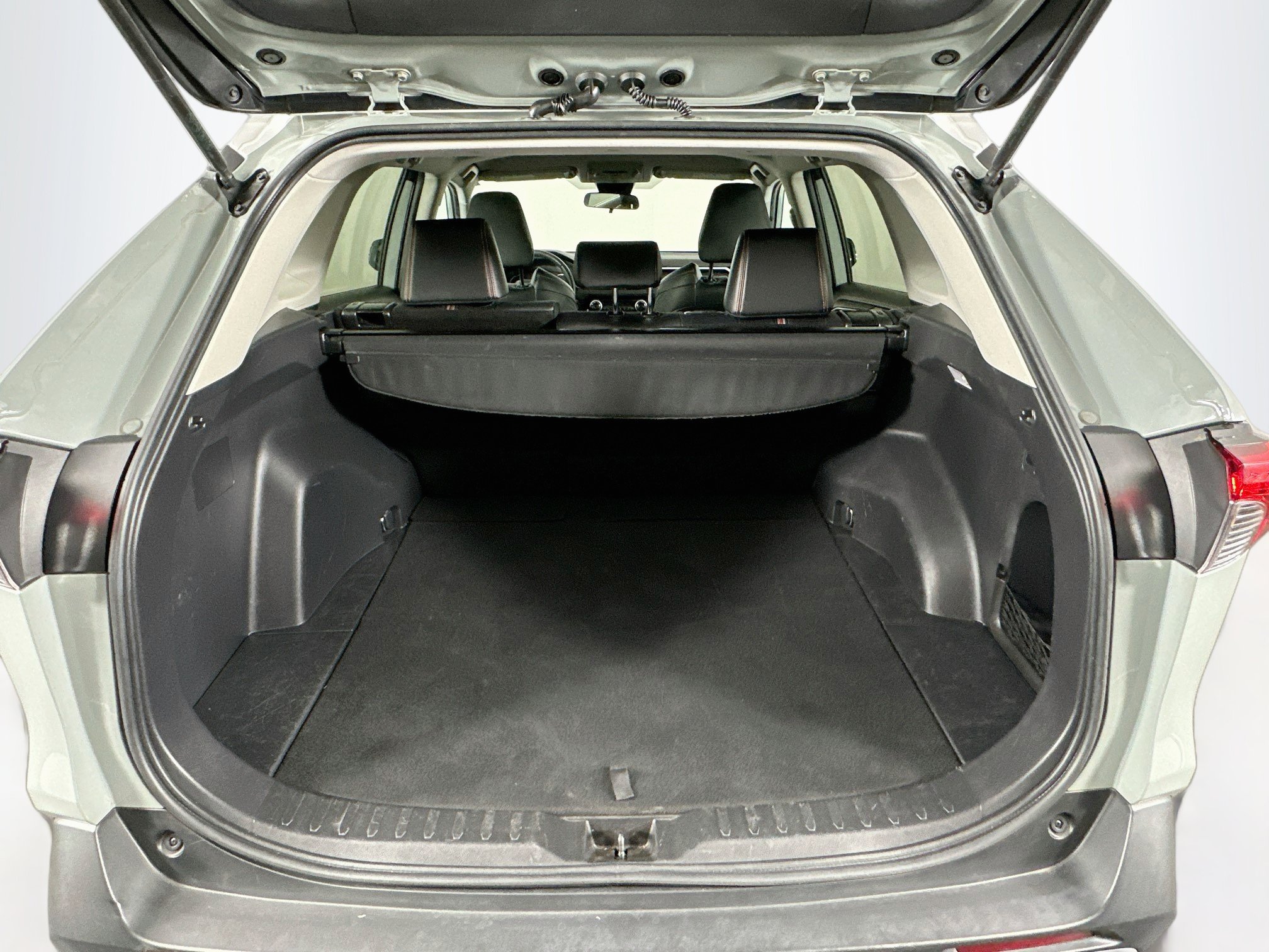 Used 2021 Toyota RAV4 Adventure AWD/4WD image 29