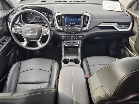 Used 2024 GMC Terrain SLT AWD/4WD image 15