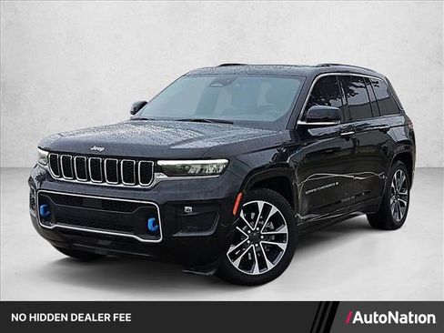 Used 2023 Jeep Grand Cherokee Overland AWD/4WD image 1