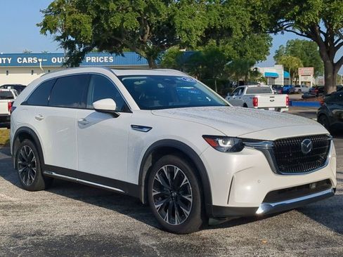 Used 2024 MAZDA CX-90 Plug-In Hybrid w/ Premium Pkg image 2