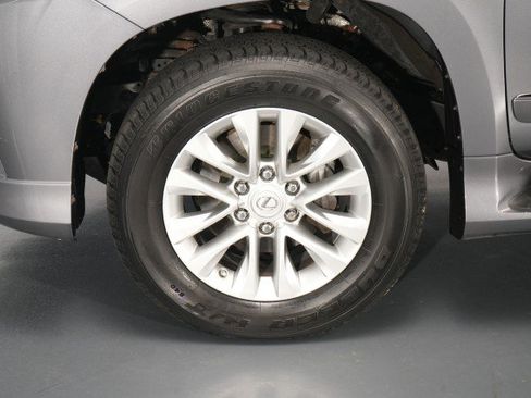 Used 2015 Lexus GX 460 w/ Premium Package AWD/4WD image 20