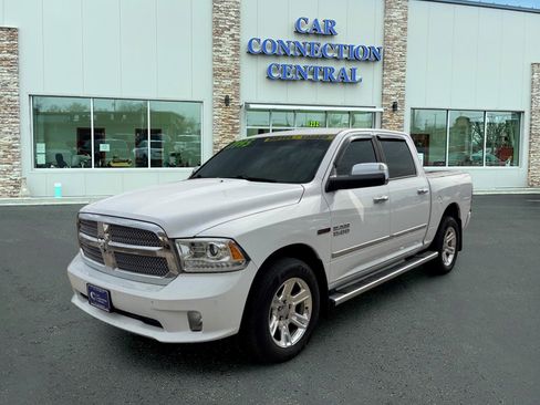Used 2015 RAM 1500 Limited image 1