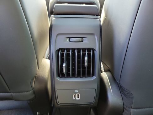 Used 2024 Alfa Romeo Tonale Veloce image 10