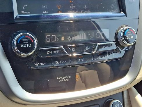 Certified 2023 Nissan Murano SL w/ SL Moonroof Package AWD/4WD image 17