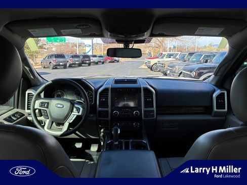 Used 2018 Ford F150 Lariat w/ Equipment Group 502A Luxury image 20