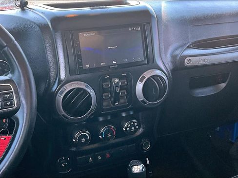 Used 2015 Jeep Wrangler Unlimited Sport w/ Quick Order Package 24S image 7